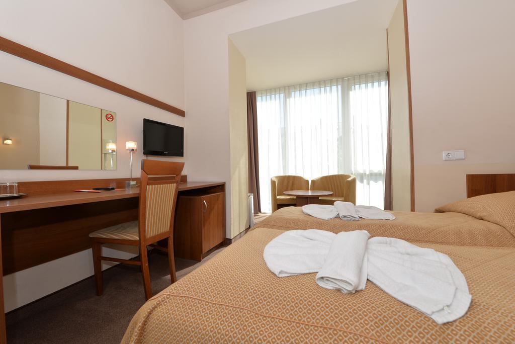 Zuvedra Hotel Palanga Room photo